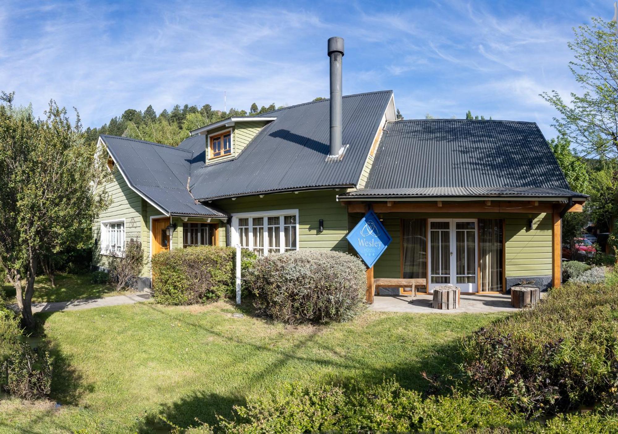 Wesley House Hosteria Boutique San Martín de los Andes Buitenkant foto